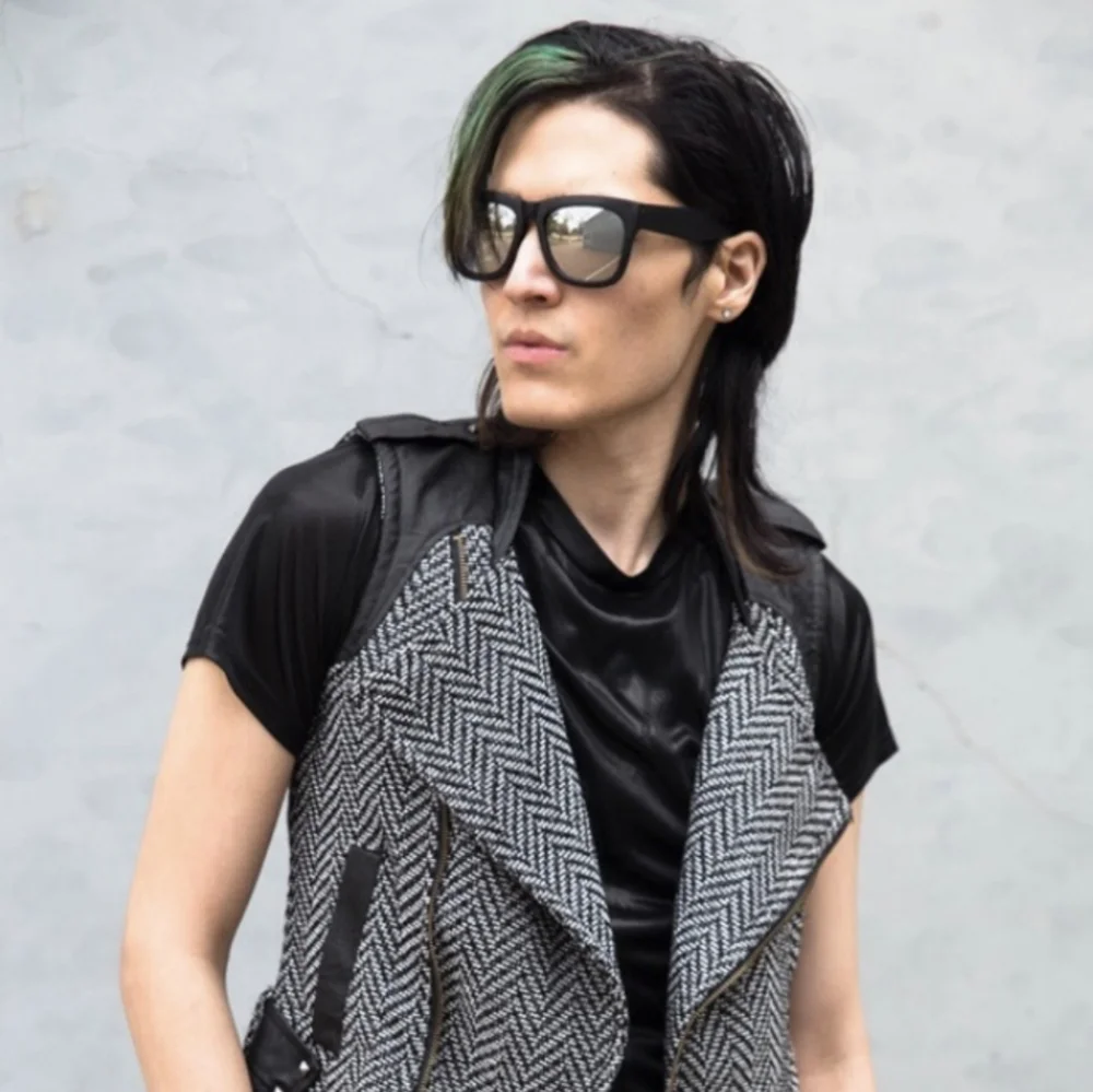 Silver Sunglasses Black Frame Metallic
